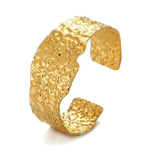 Jhene 18k Gold Bangle